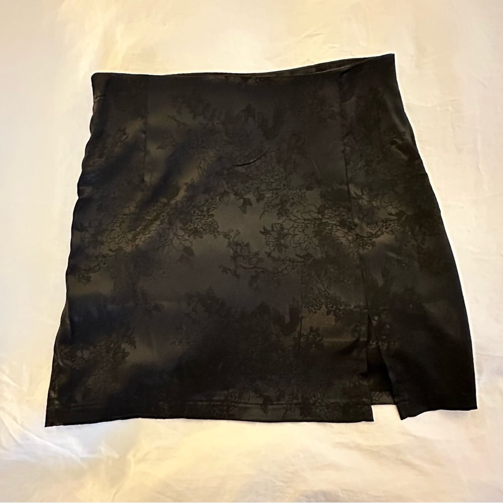 Women's 90's Style Satin Mini Skirt in Black Floral Pattern, Size Small